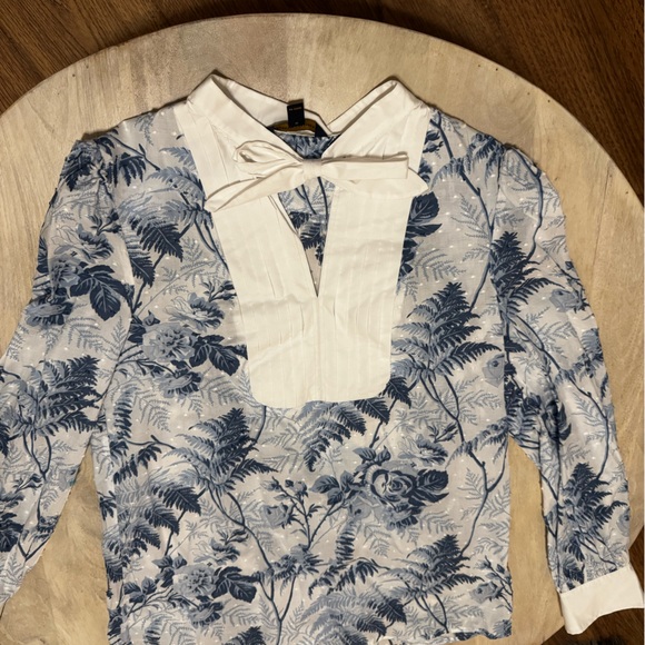 Brooks Brothers Blue and White Floral Bib Tunic Small - Picture 4 of 5